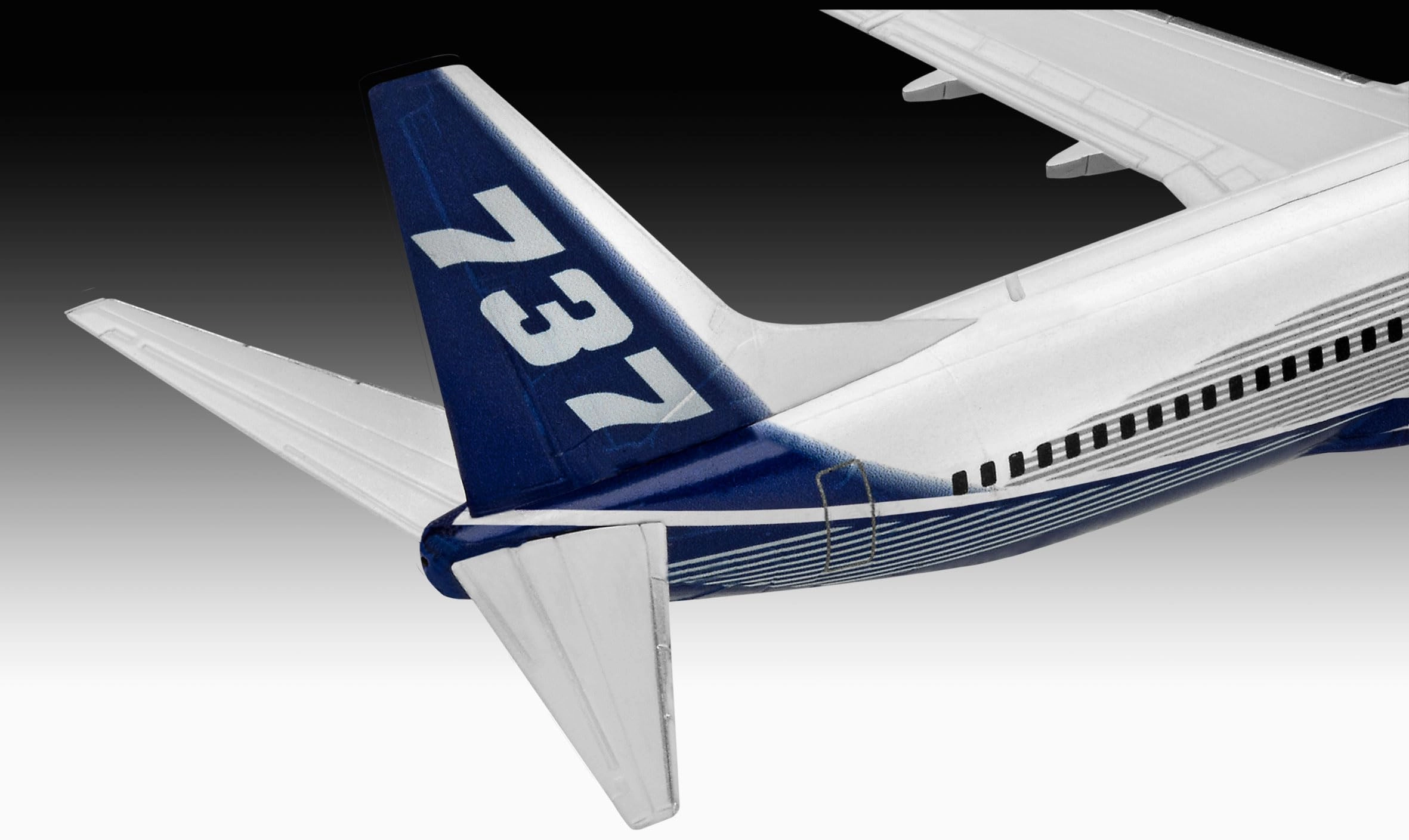 Boeing 737-800 Model Kit - 1:288