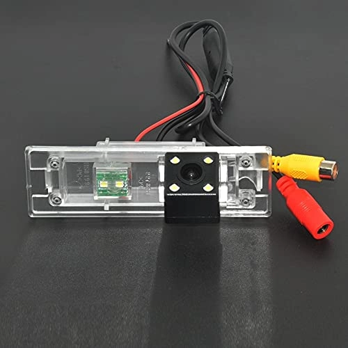 Rear View Reverse Backup Tracks Camera - 728 x 512