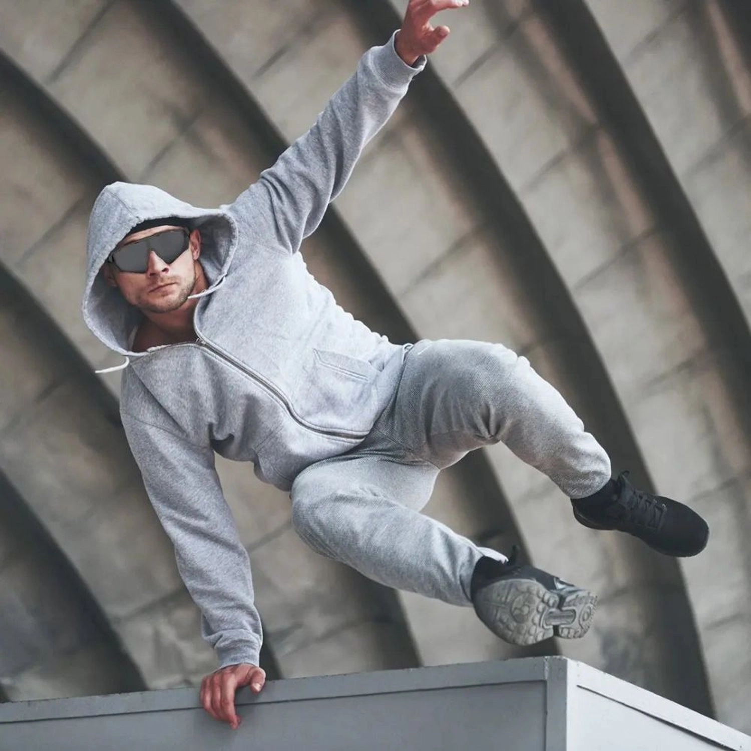 Adventure Smart Sports Eyewear - White Bluetooth 5.4