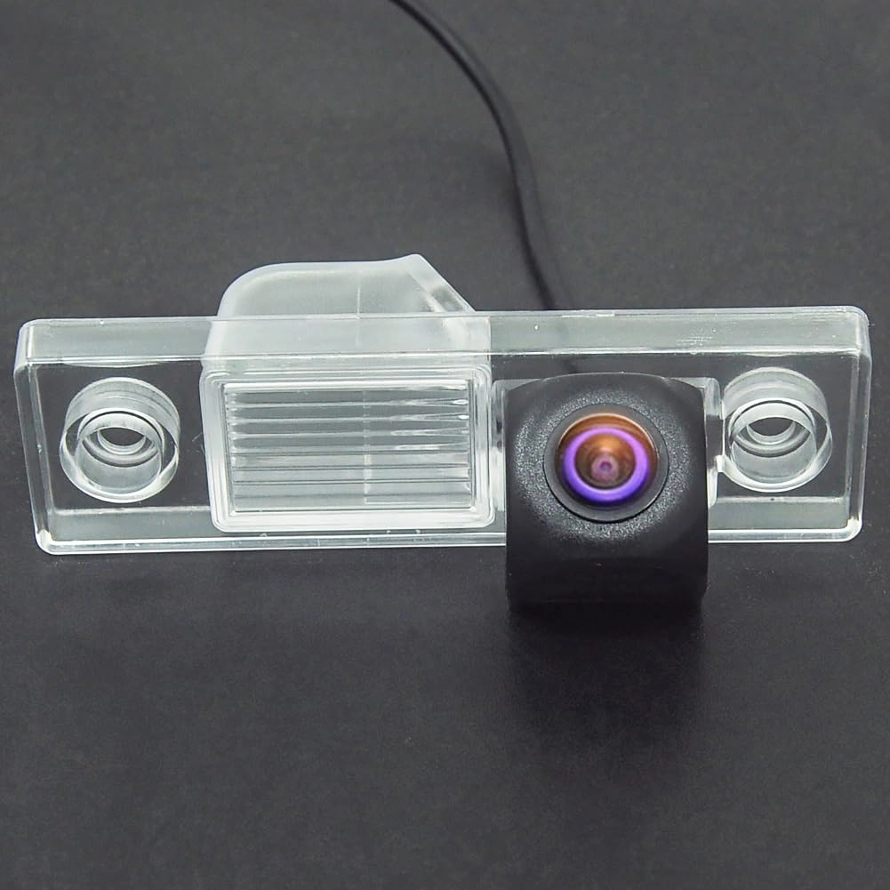 Rear View Reverse Backup Tracks Camera - 728 x 512