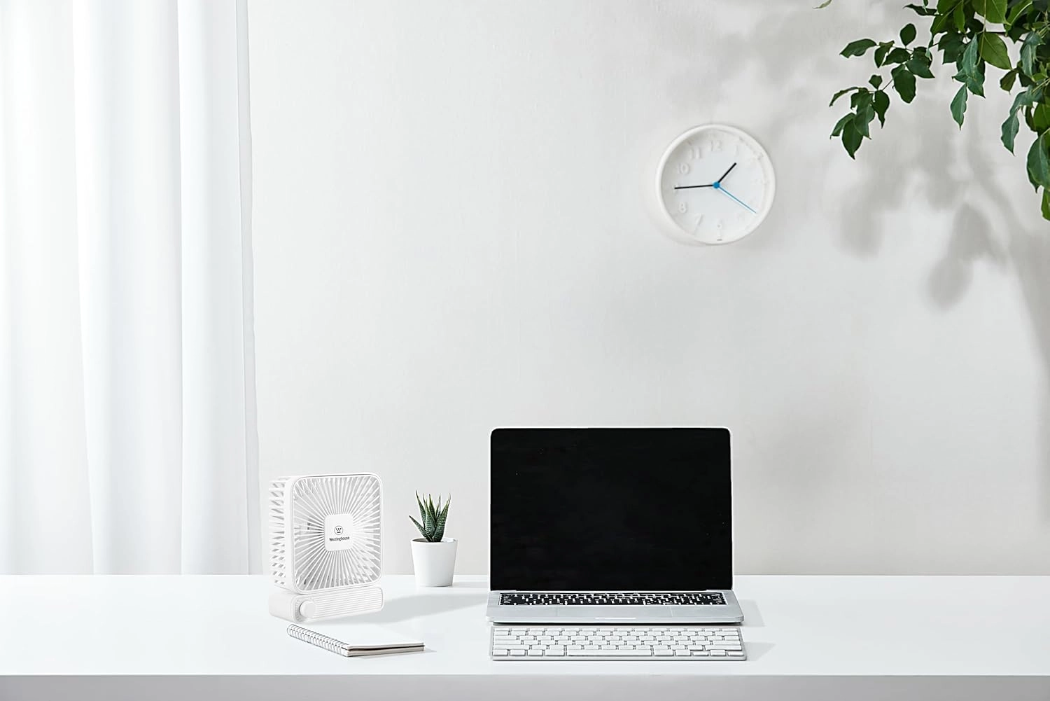Rechargeable Desk Fan - LED Night Light 4-Speed USB