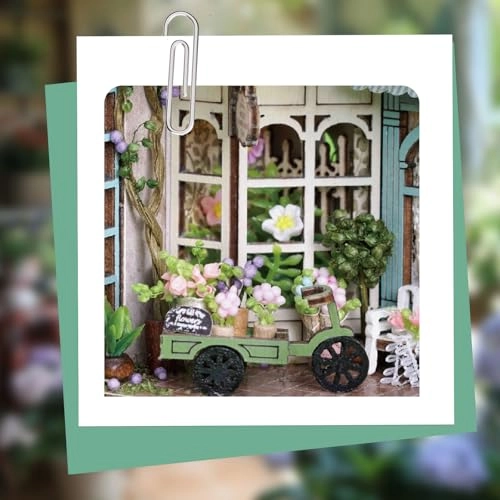 Miniature House - Paper Molly's Garden