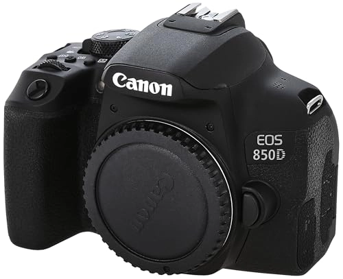 EOS 850D + EF-S 18-135mm f/3.5-5.6 IS USM