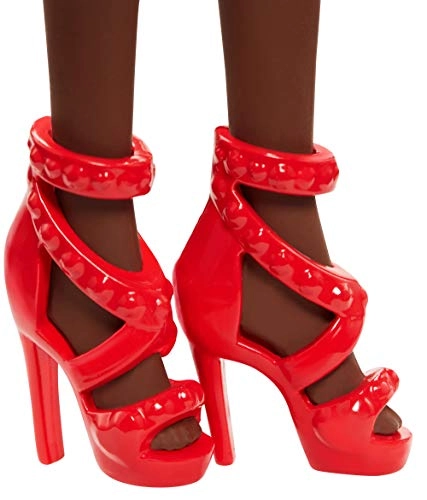 Barbie Holiday 2018 - Kiki Ages 3+