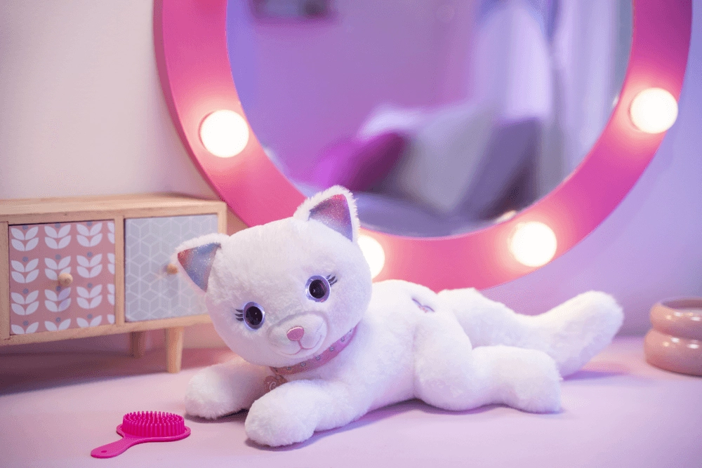 Cuty Bella Fashionista Plush Cat - 30 cm