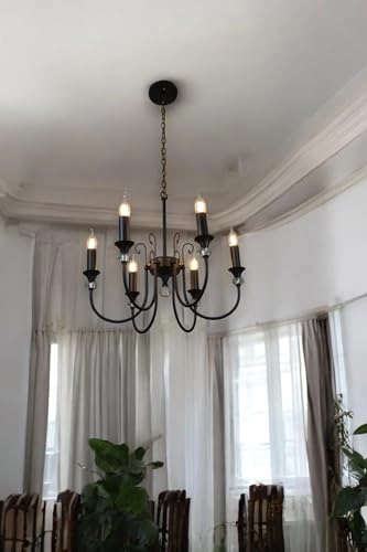 Antique Style Chandelier - Black 5 Candle Lights