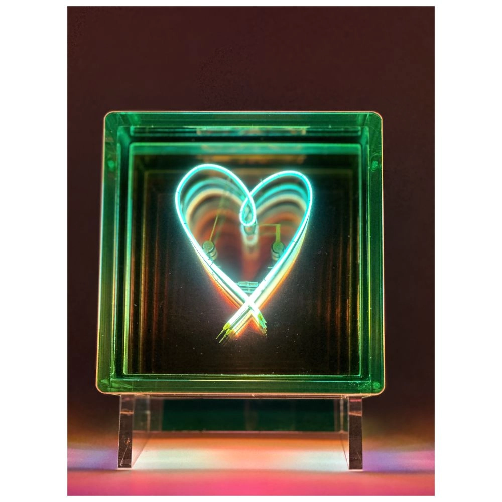 MESSAGE IN THE BOX Heart Light