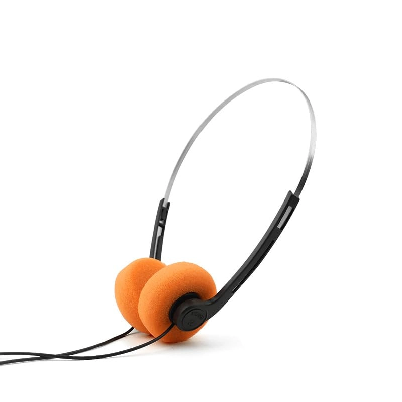 1 Wired Headphone