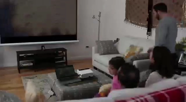 4K HD Portable Projector - 27000 lumens 1920 x 1080