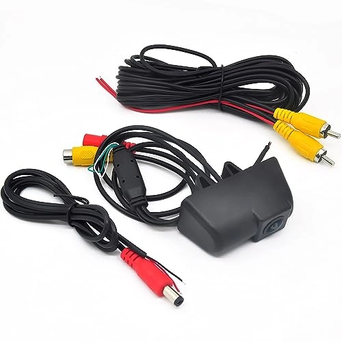 Rear View Reverse Backup Tracks Camera - 728 x 512