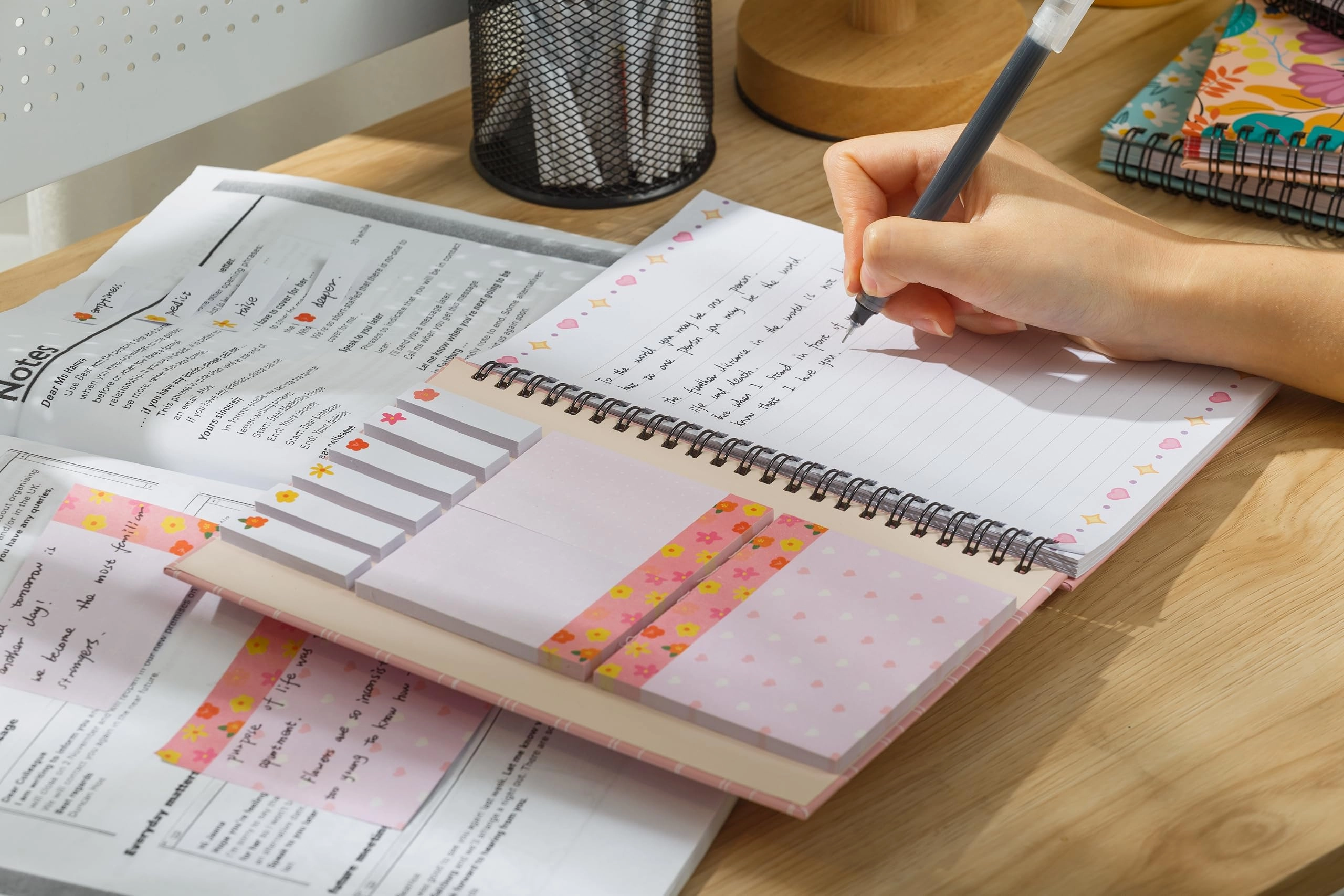 Sticky Notebook A5 Hardcover - Lined 450 Sheets