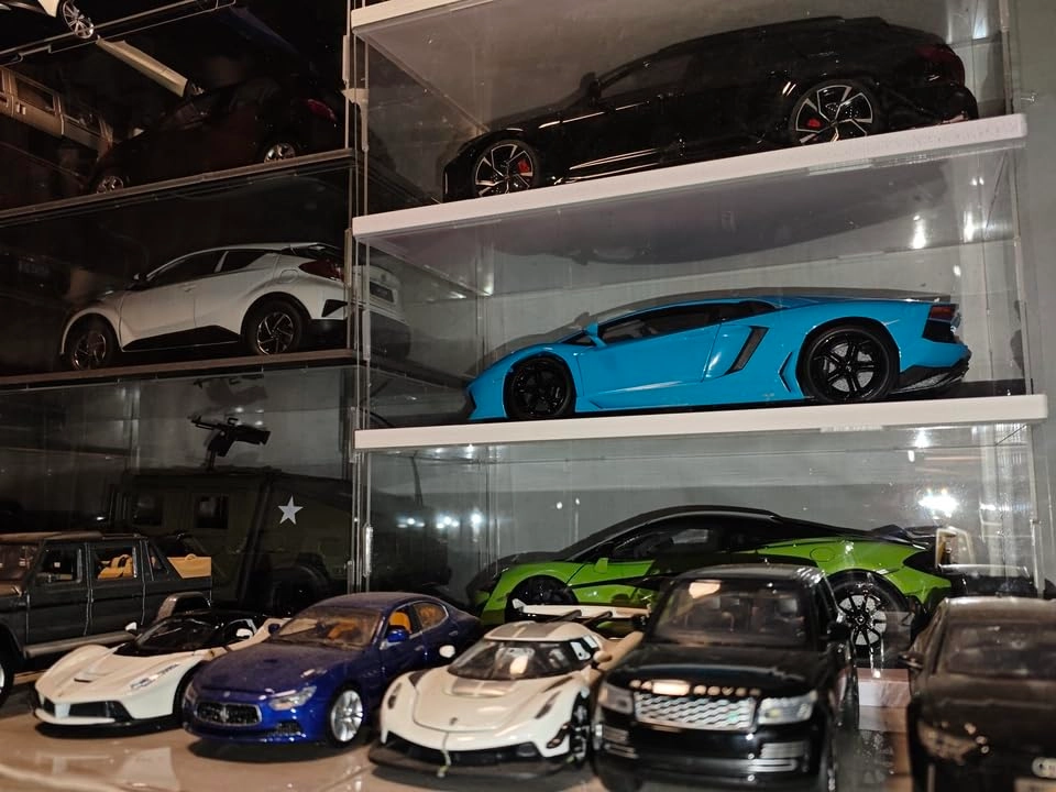 LEGO Star Wars Acrylic Display Case