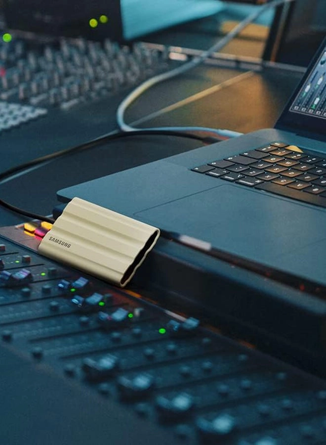 T7 Shield - 4000 gigabyte