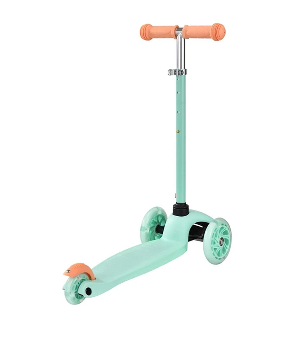 Teeny 3-Wheel Kick Scooter – LED