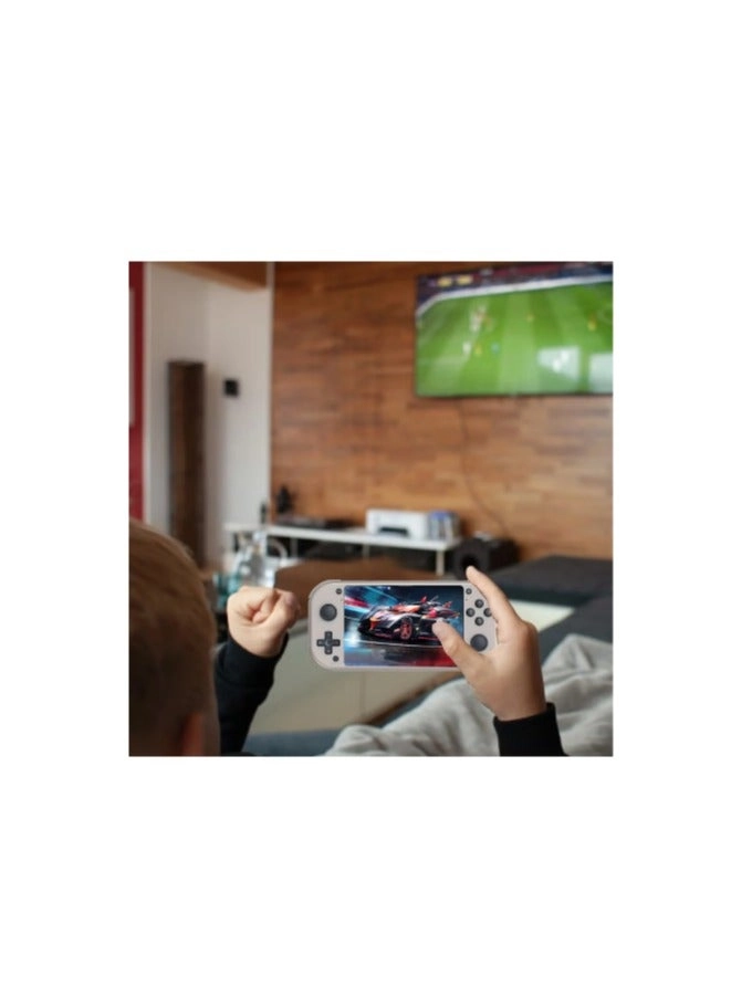 M17 - 4.3-Inch HD TV Output