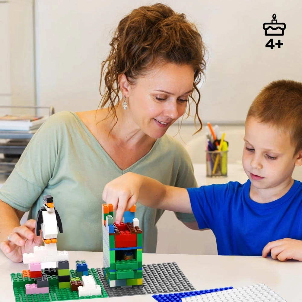 Classic Baseplates Building Plates