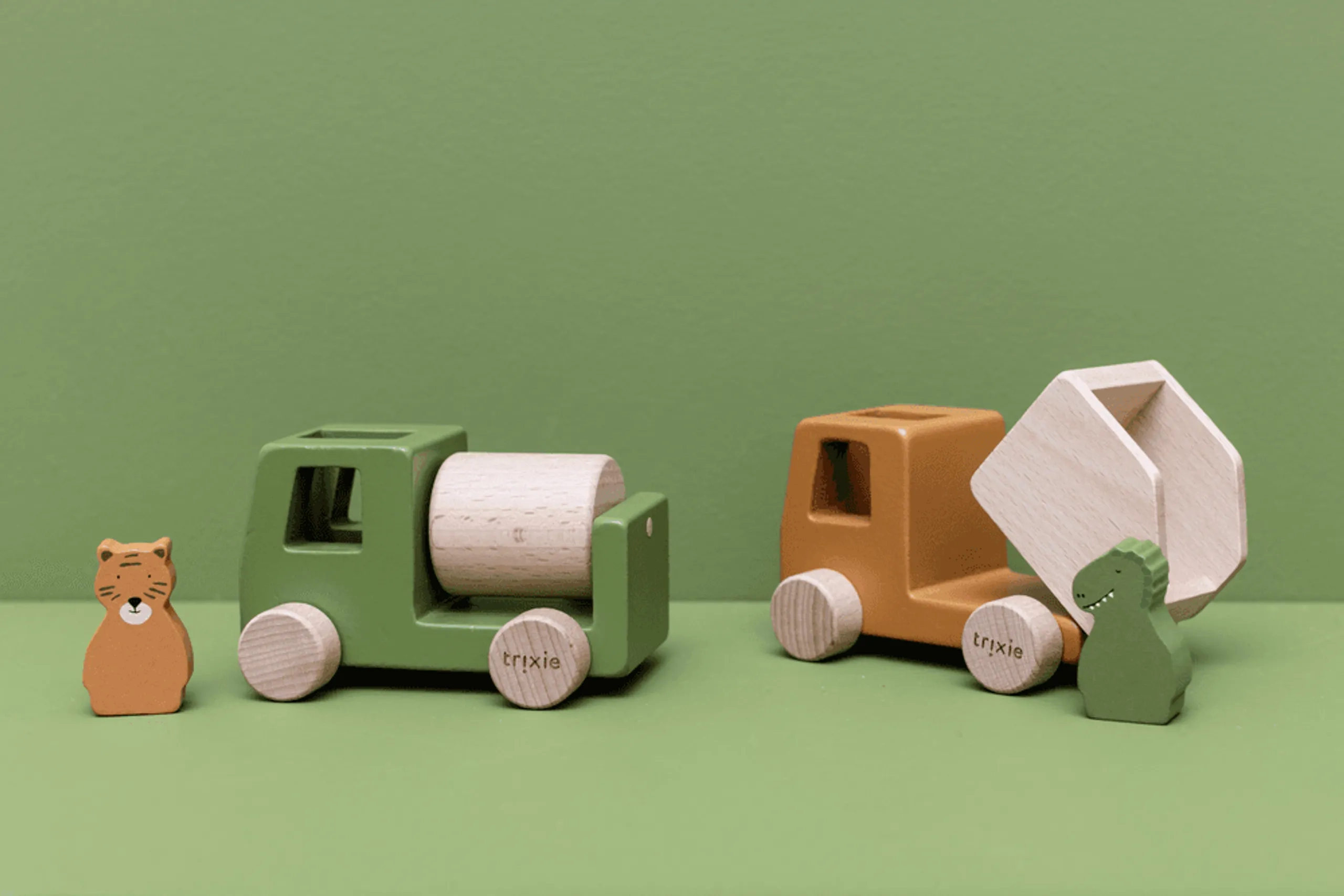 Wooden Animal Construction Car Set - Suitable for 18 months and above 4 Pcs