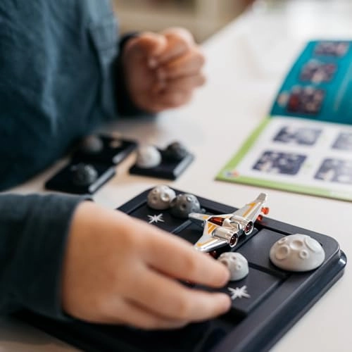 Asteroid Escape Puzzle (SG 426) - 1 pcs