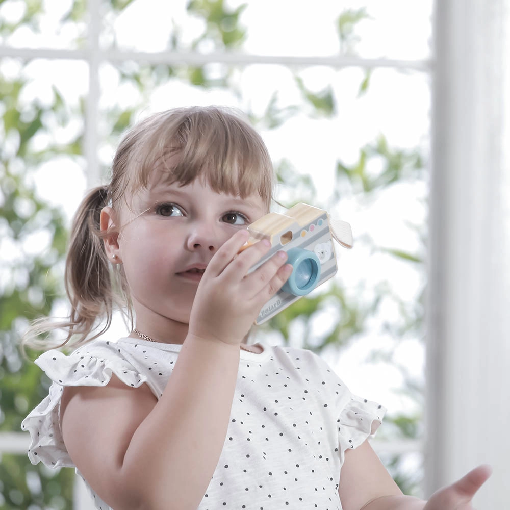 Camera Wooden Toy - Suitable for 18 months and above