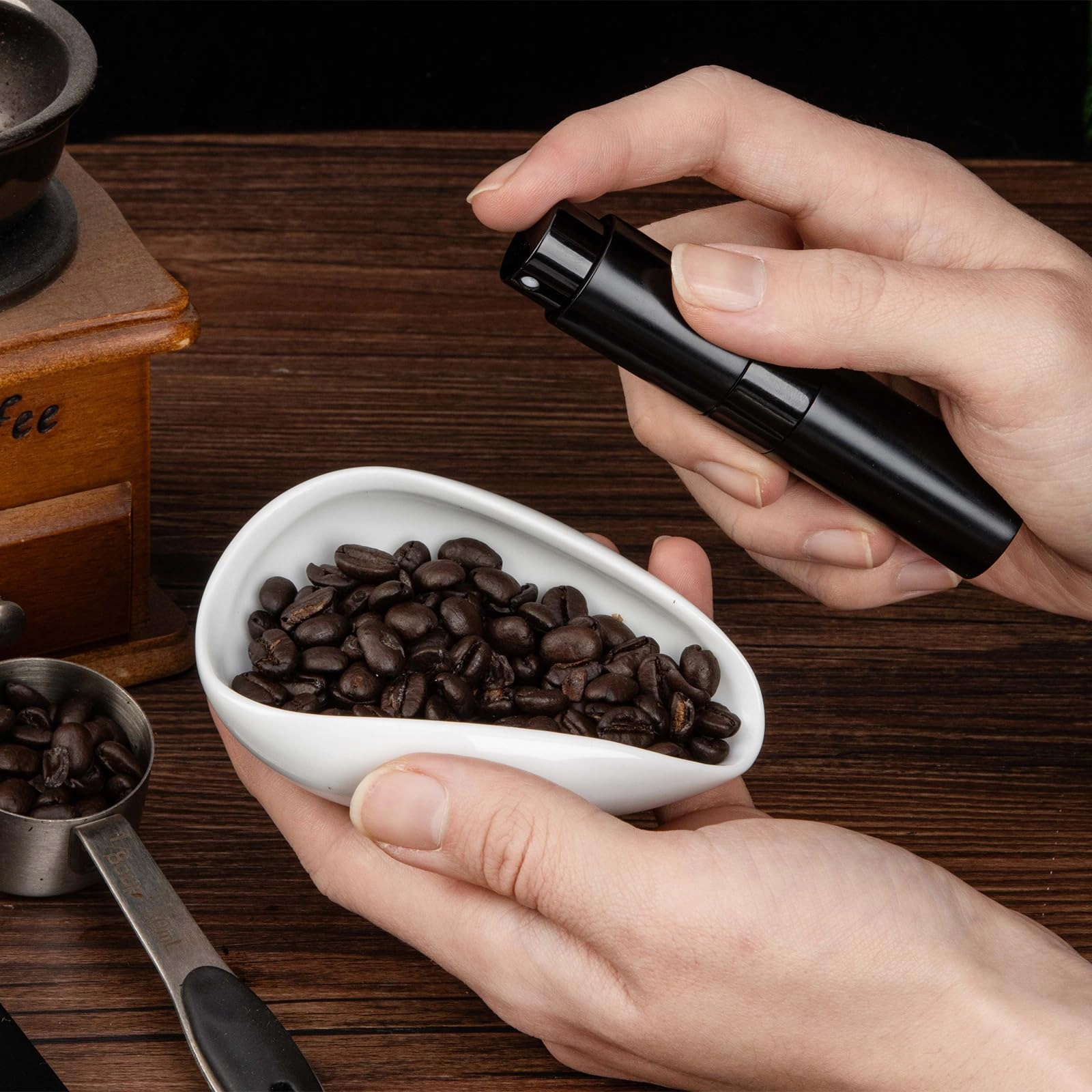 Coffee Bean Dosing Cup + Spray Bottle - 25 Grams