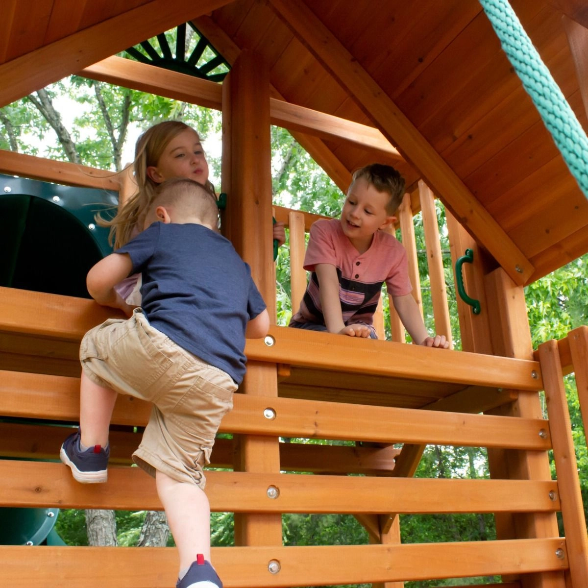 The Reserve - 27'W x 13"H x 28'D 2+