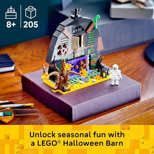 Halloween Barn (40721)
