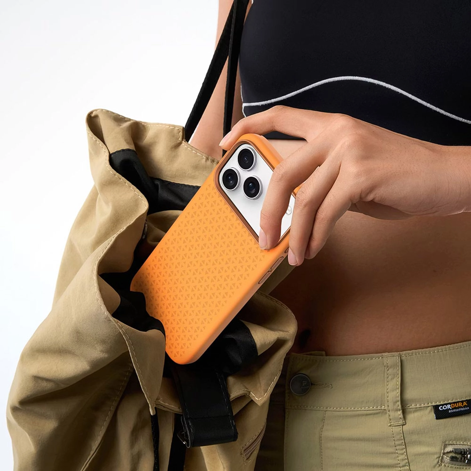 Fiora Silicone Case with MagSafe for iPhone 17 Pro Max