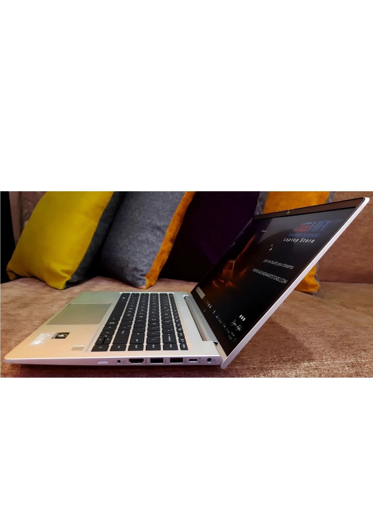 EliteBook 645 G10 - 14'' 1TB 32GB AMD Ryzen 5 7530U