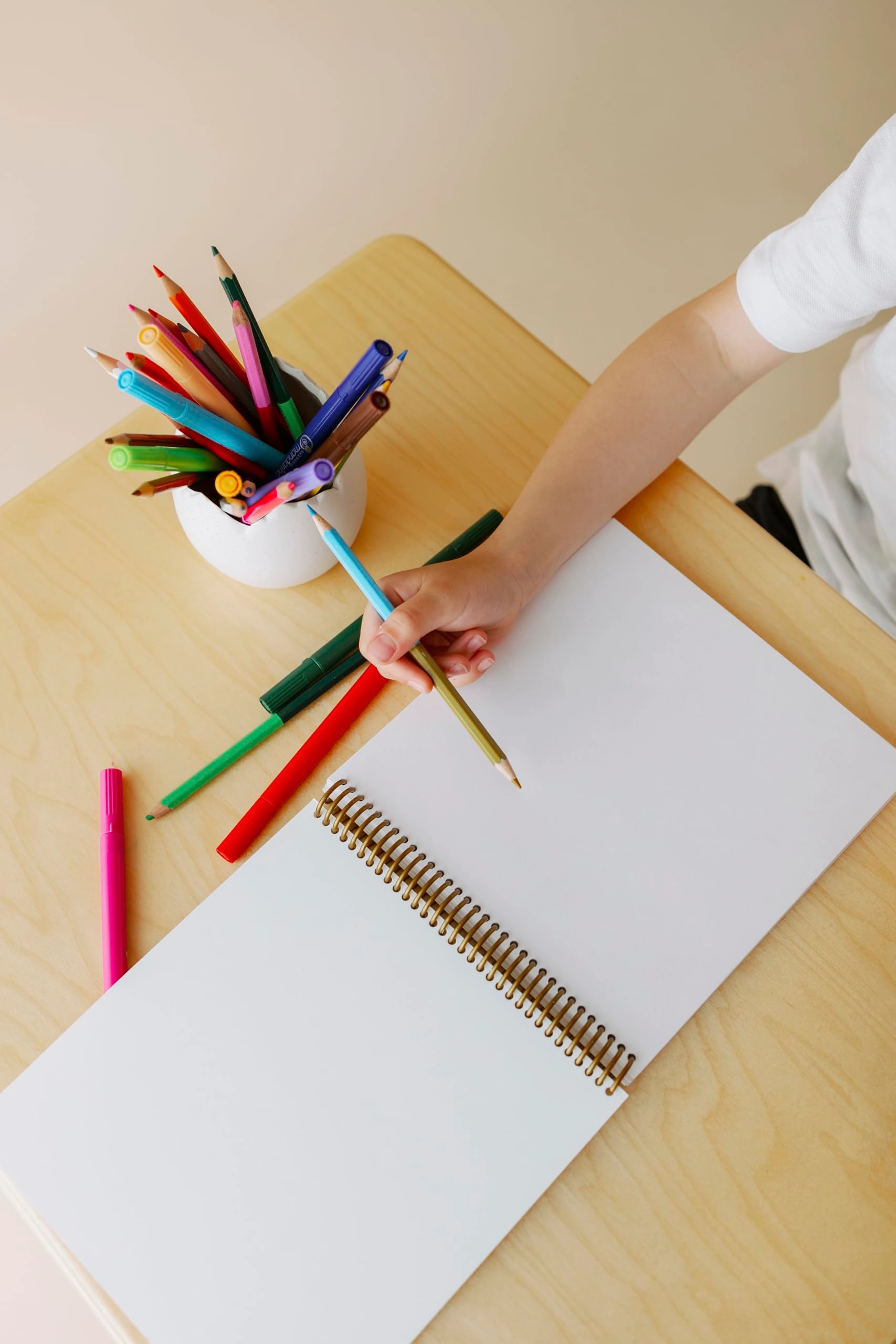 Double-Ended Coloured Pencils - 24 Colours
