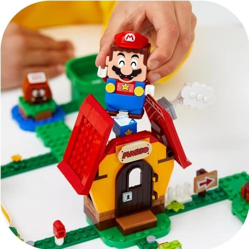 Super Mario Mario’s House & Yoshi Expansion Set (71367)