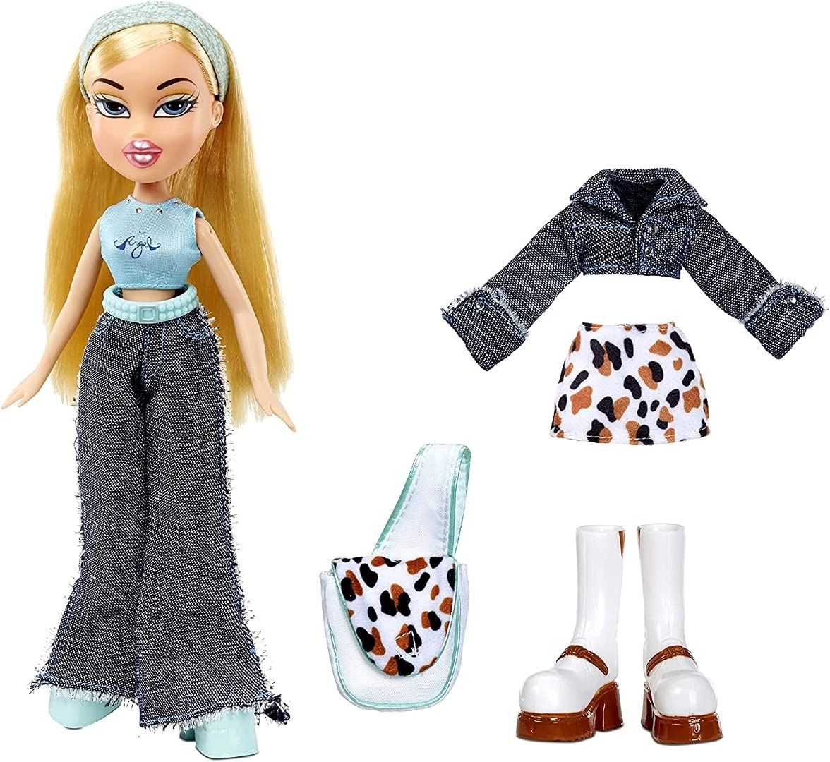 Cloe Fashion Doll - Alwayz 10 Accessories Ages 6+