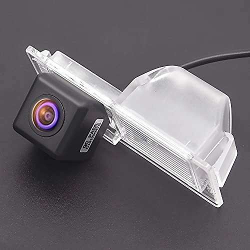 Rear View Reverse Backup Tracks Camera - 728 x 512