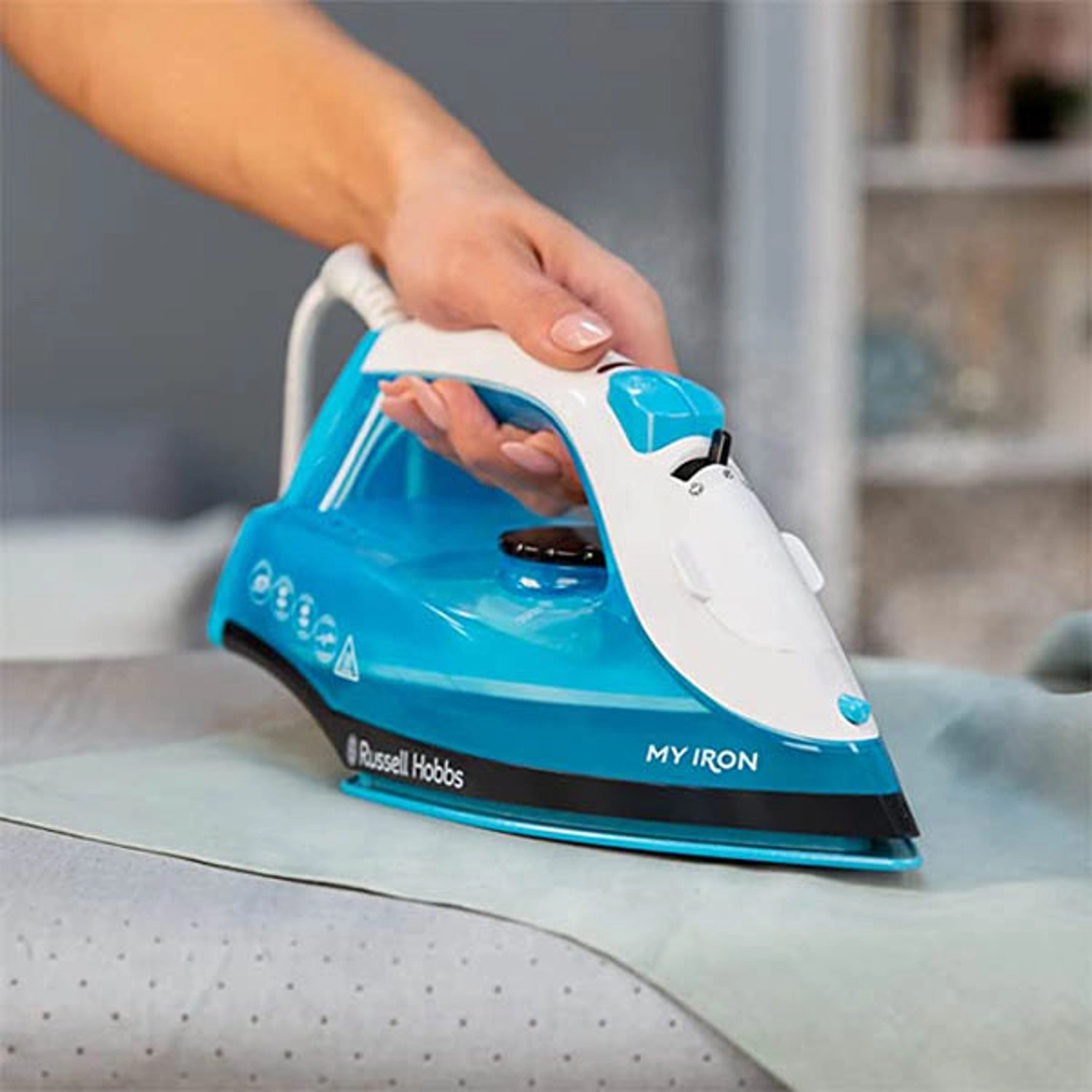 25580 - Steam Iron 120g steam shot 0.26 Liter