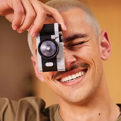 Vintage Camera - 179 pcs + Classic Game Console