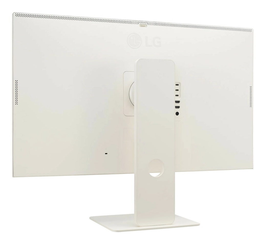 32UP83AK-W - 31.5 Inches 3840 x 2160