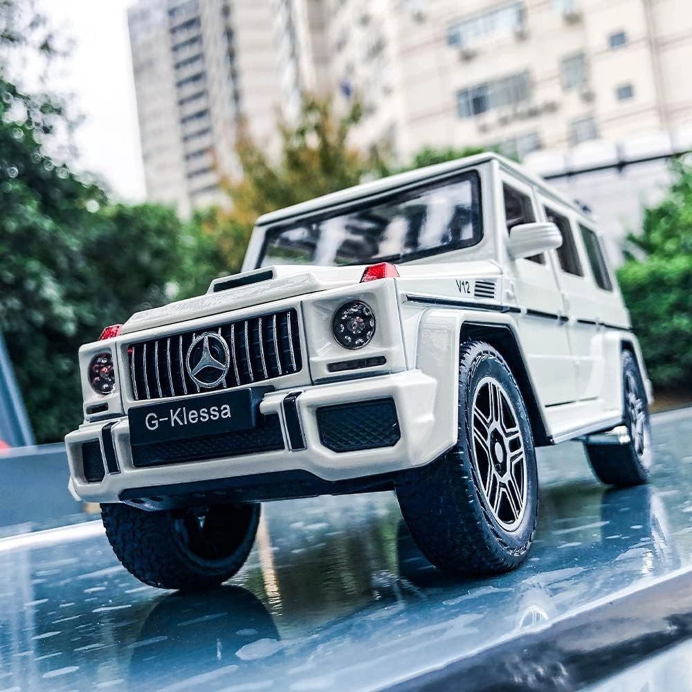 AMG GTR - 1:24 1pcs