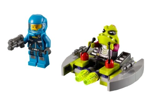 Space Alien Striker (7049)