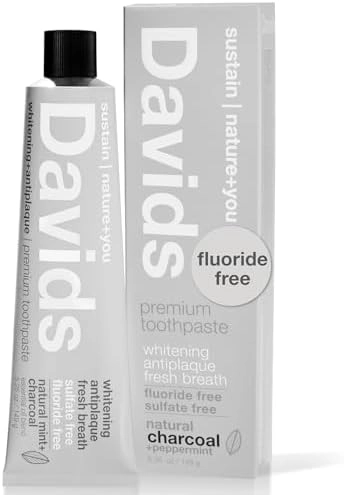 Davids Natural Charcoal Peppermint Toothpaste 160ml