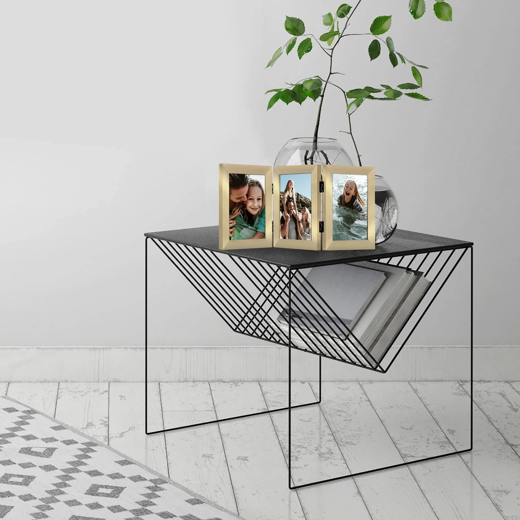 Hinged Picture Frame - 4x6 3