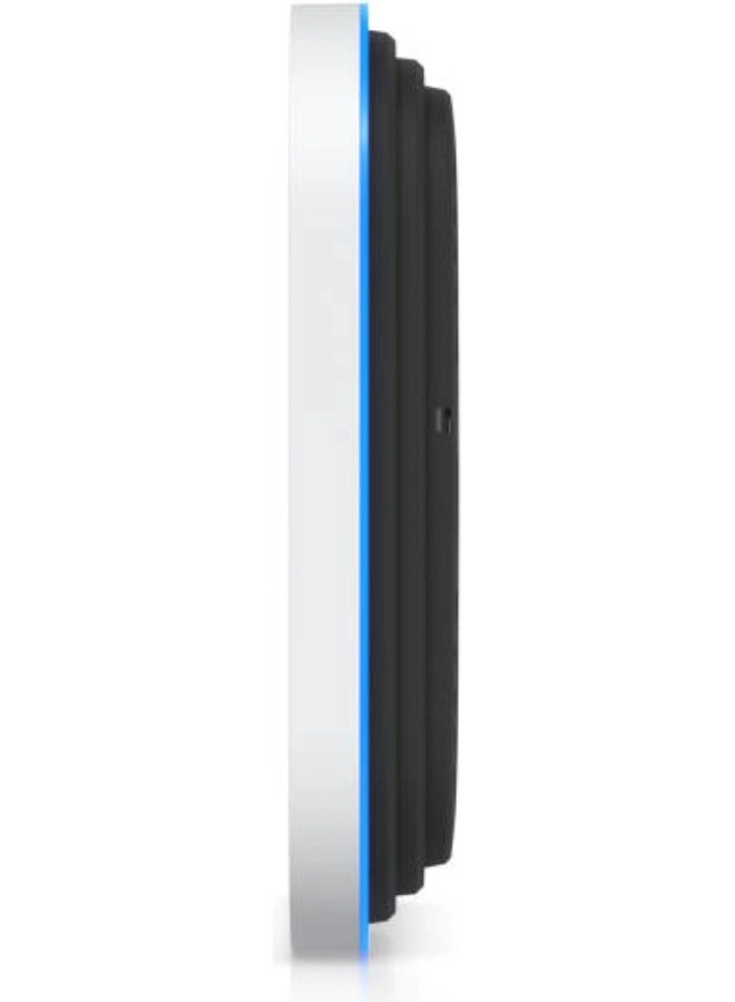 E7