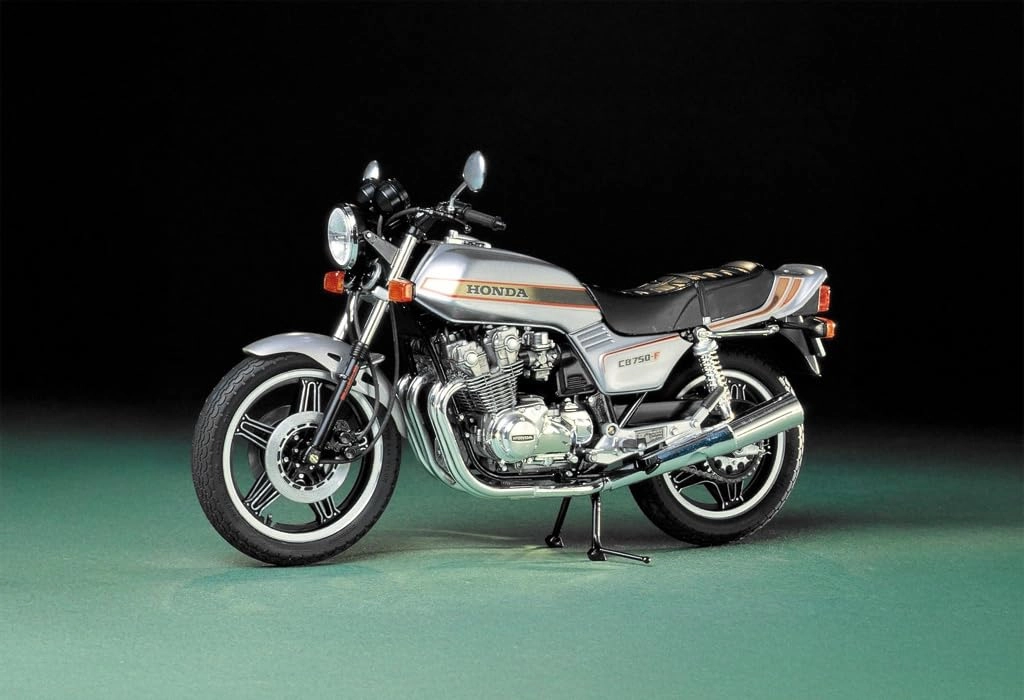 Honda CB750F Model Kit - 1:12