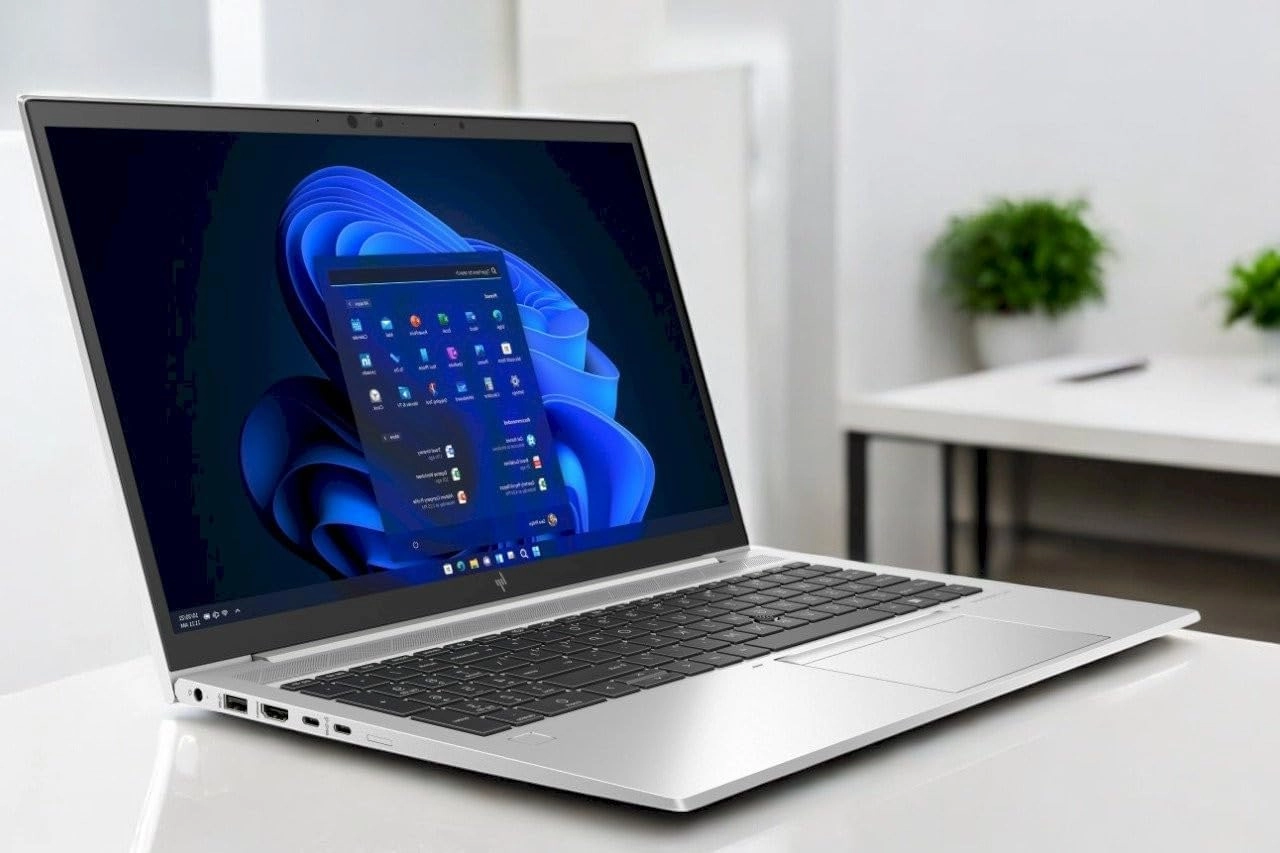 HP (Renewed) ELITEBOOK 850 G7 - 15.6'' Core i7-10510U 16GB DDR4 512GB PCIe NVMe SSD