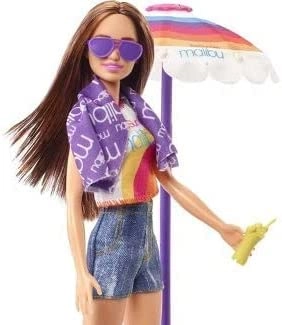 Loves the Ocean Doll and Playset - Plastic Medium Light Beach Ages 3+