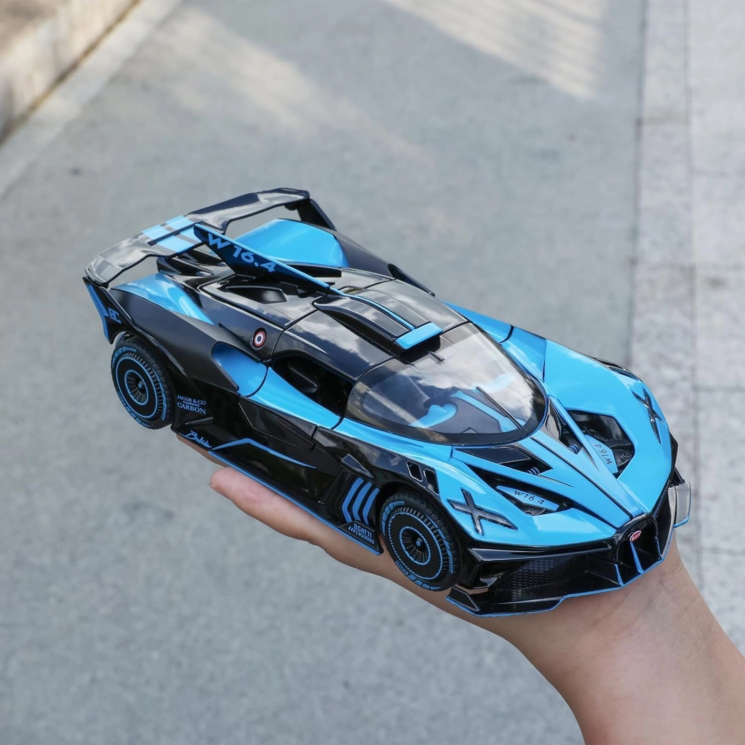 Bugatti Bolide - 1:24 1 Count