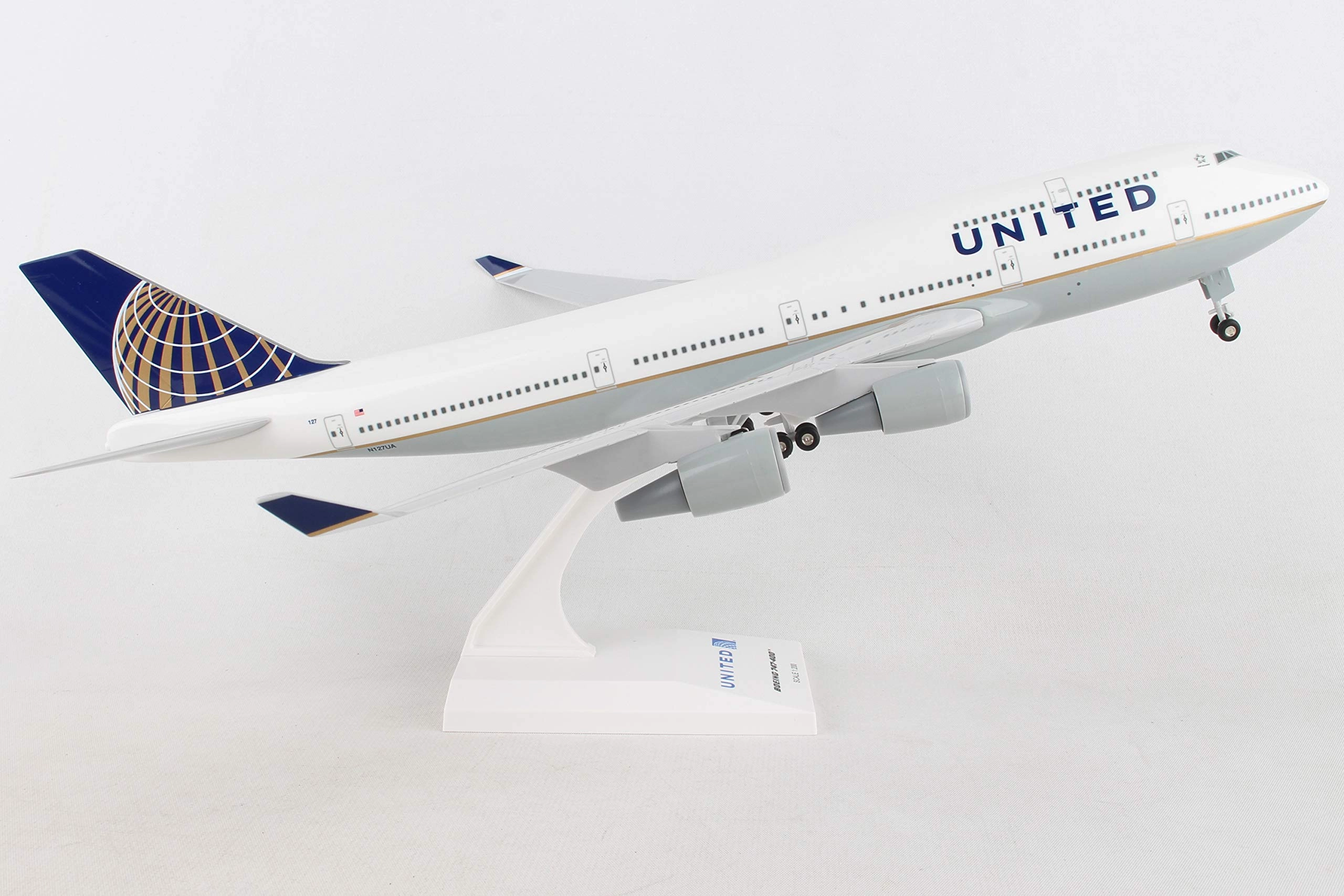 United 747-400 Model Kit (747-400) - 1:200