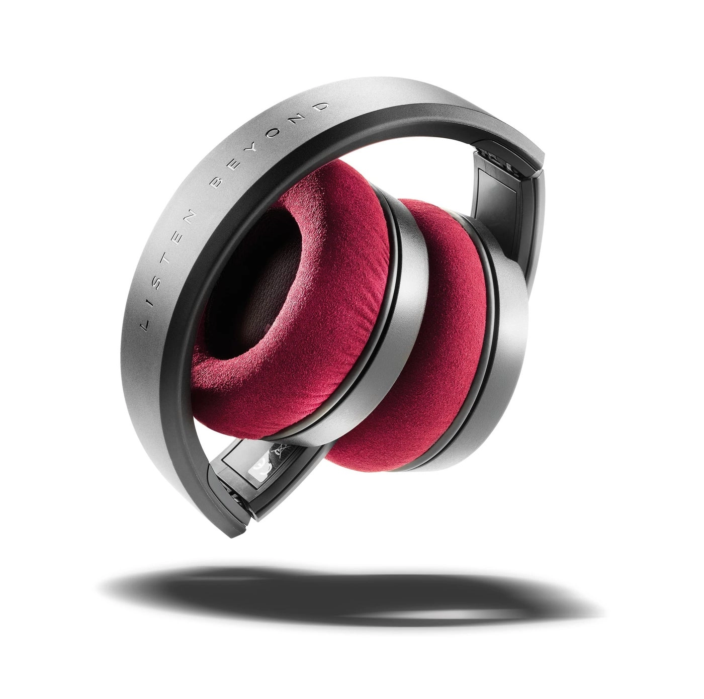 Listen Professional Wired Headphone