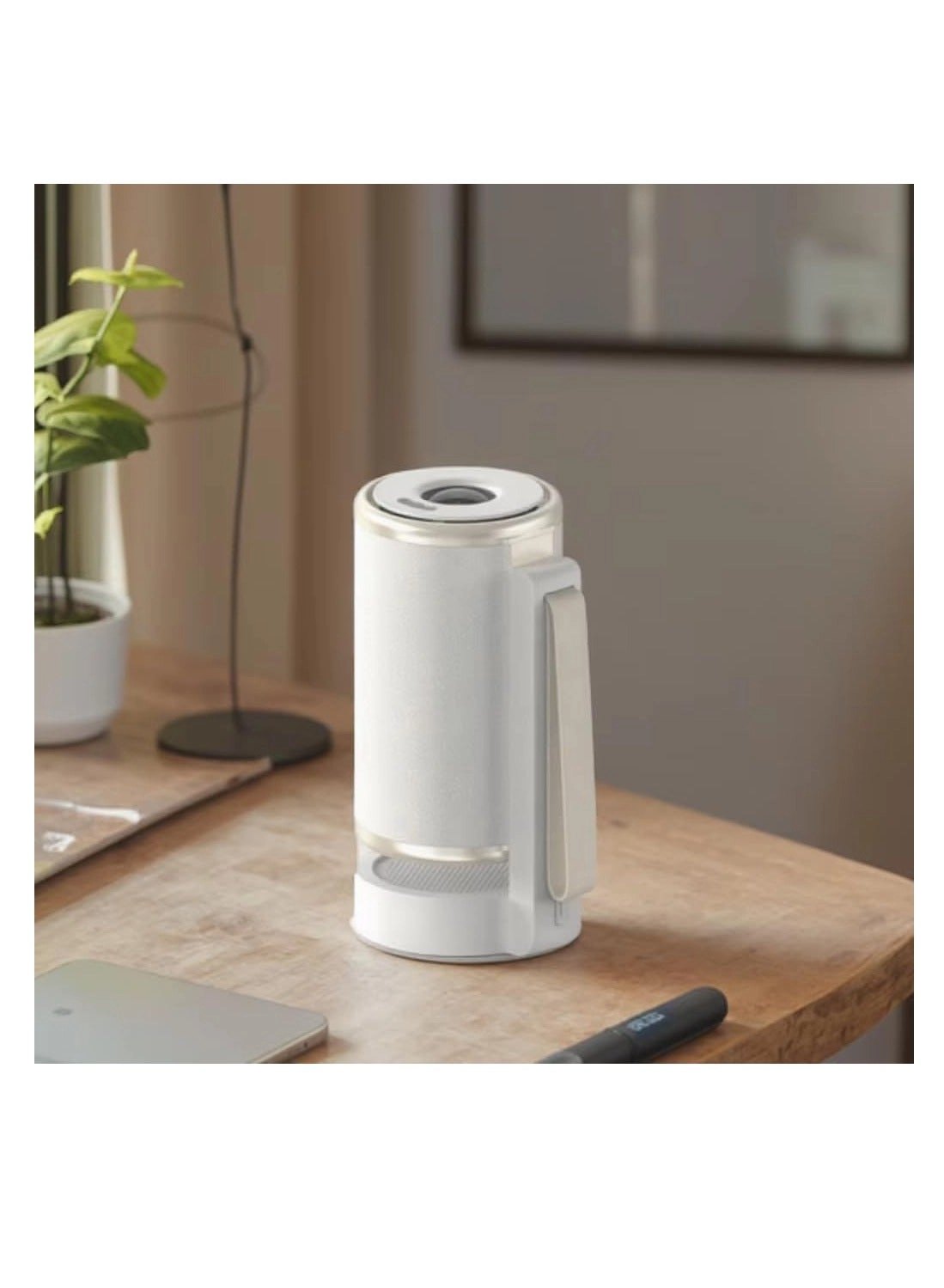 AKHY300 300 ANSI Lumens