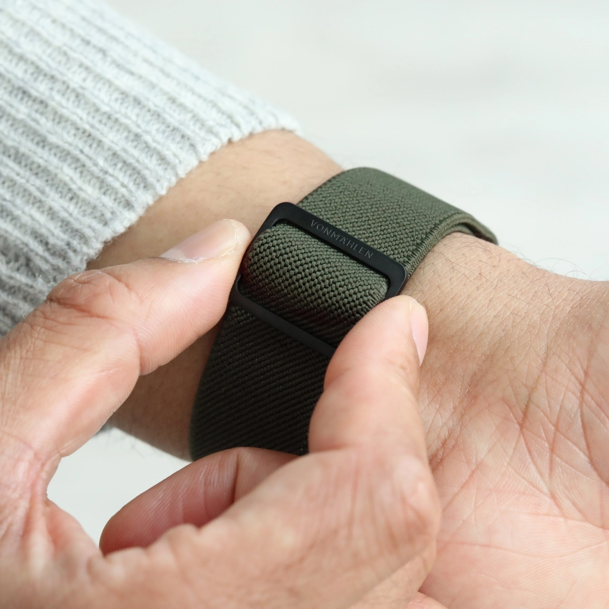 Watch Band for Apple Watch 44/45/46/49mm - Nylon Stepless adjustable clasp Olive Black One Size