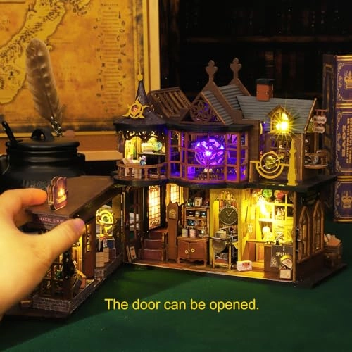 Magic House - Braun Wood