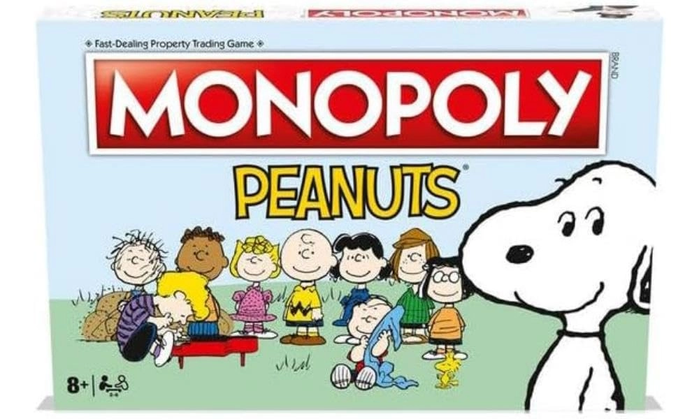 Winning Moves Peanuts Monopoly: Join Charlie Brown